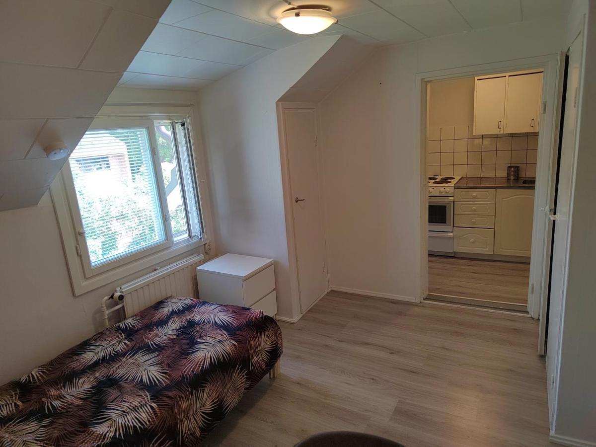 Kalle'S Unluxury Guest House Cl0Sed From 1St Of Feb 2025 Хелзинки Екстериор снимка