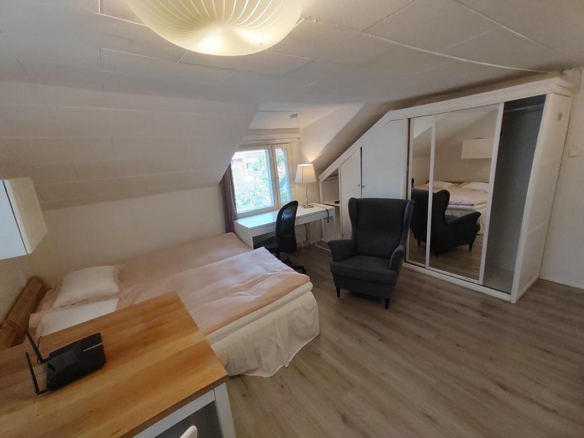 Kalle'S Unluxury Guest House Cl0Sed From 1St Of Feb 2025 Хелзинки Екстериор снимка