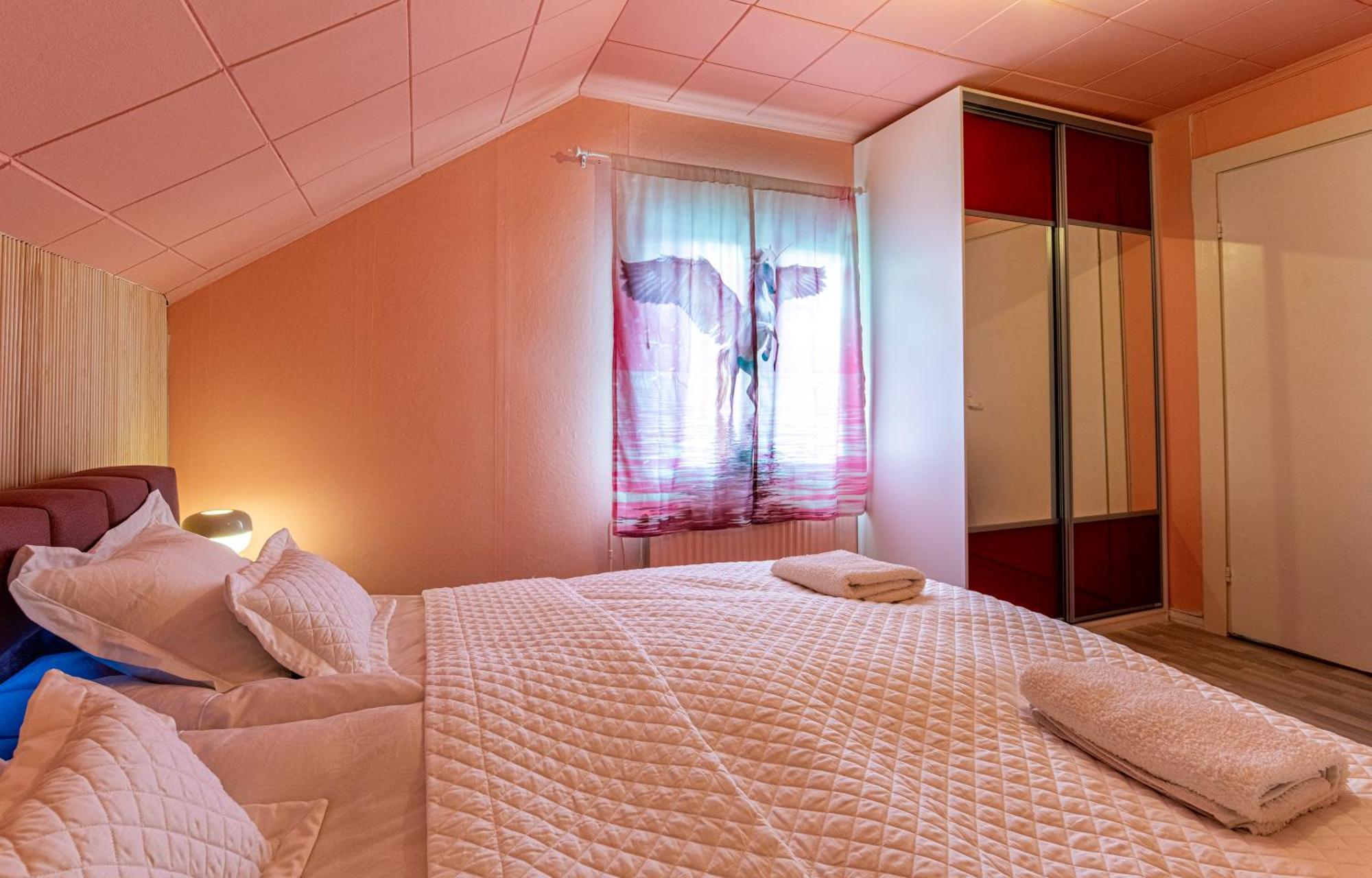 Kalle'S Unluxury Guest House Cl0Sed From 1St Of Feb 2025 Хелзинки Екстериор снимка