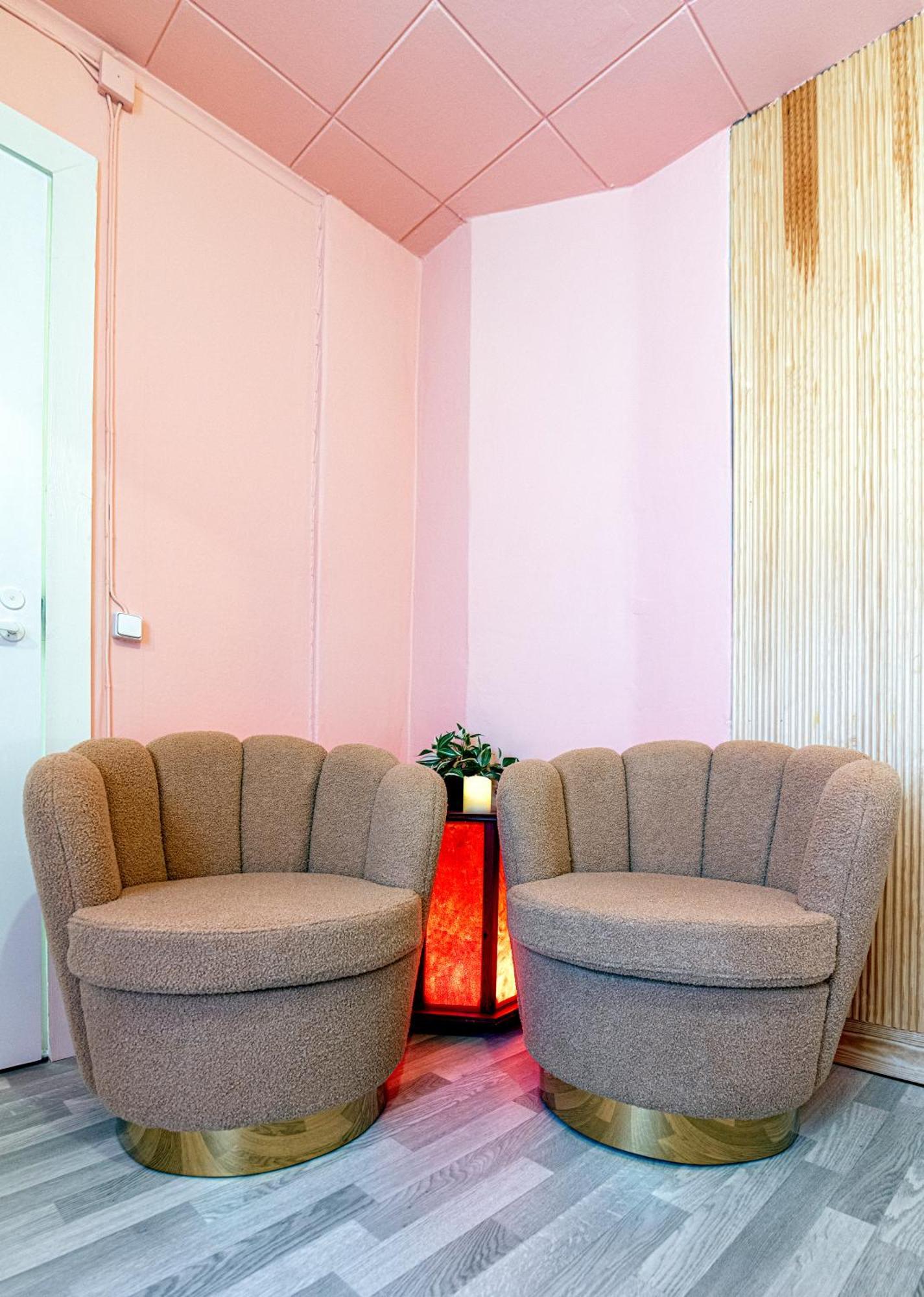 Kalle'S Unluxury Guest House Cl0Sed From 1St Of Feb 2025 Хелзинки Екстериор снимка