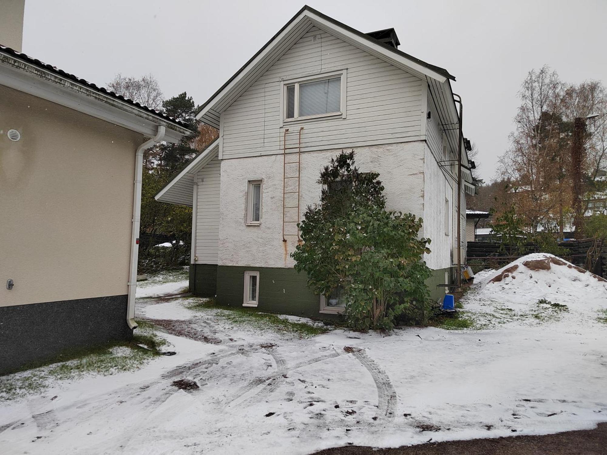 Kalle'S Unluxury Guest House Cl0Sed From 1St Of Feb 2025 Хелзинки Екстериор снимка