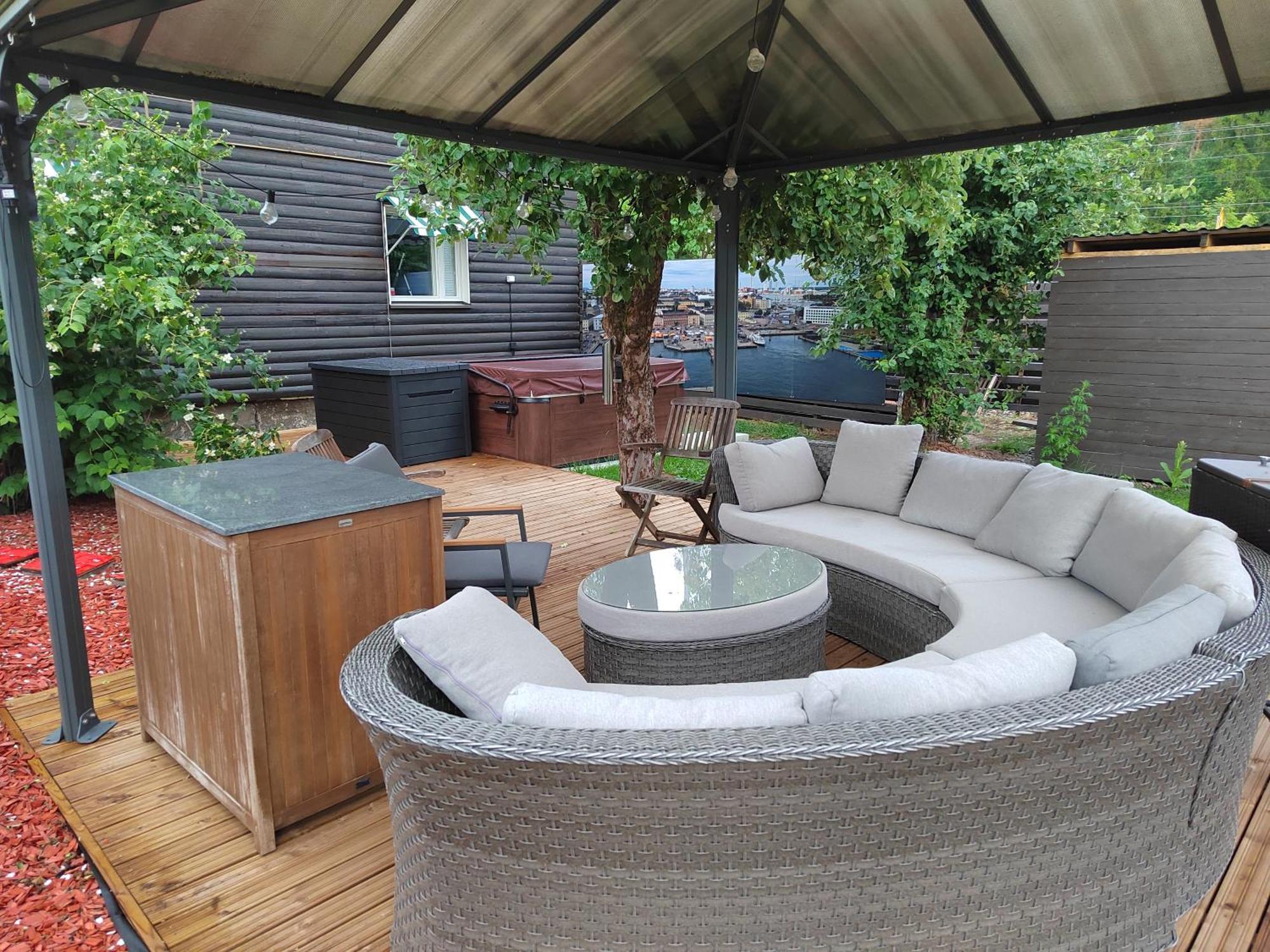 Kalle'S Unluxury Guest House Cl0Sed From 1St Of Feb 2025 Хелзинки Екстериор снимка